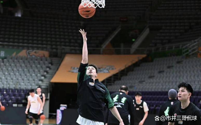 明日温网焦点战！辽宁男篮迎战北京首钢，爆冷或上演(温网为什么容易爆冷)