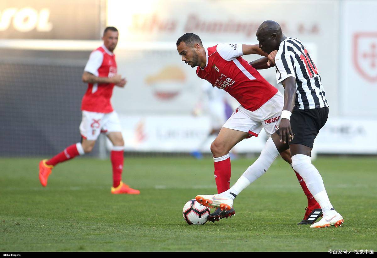 马德里竞技抢七大战大胜波尔图，爱德华兹砍下14记关键球，全场沸腾的简单介绍